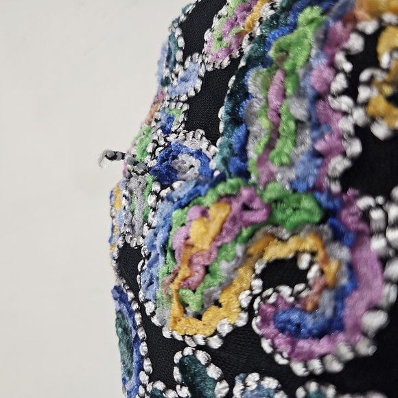 Luxxel - Picture 10 of 14